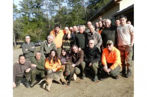 apres-leur-partie-de-chasse-ils-se-sont-retrouves-pour-dejeuner-photo-roger-gros-1454877718